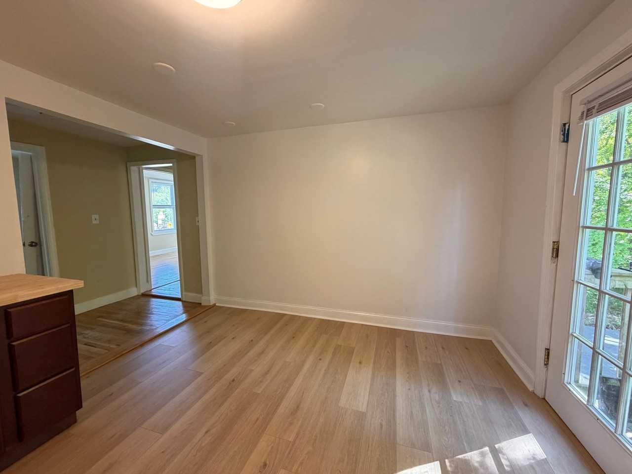 117 Arlington St #2 - Photo 3 of 17