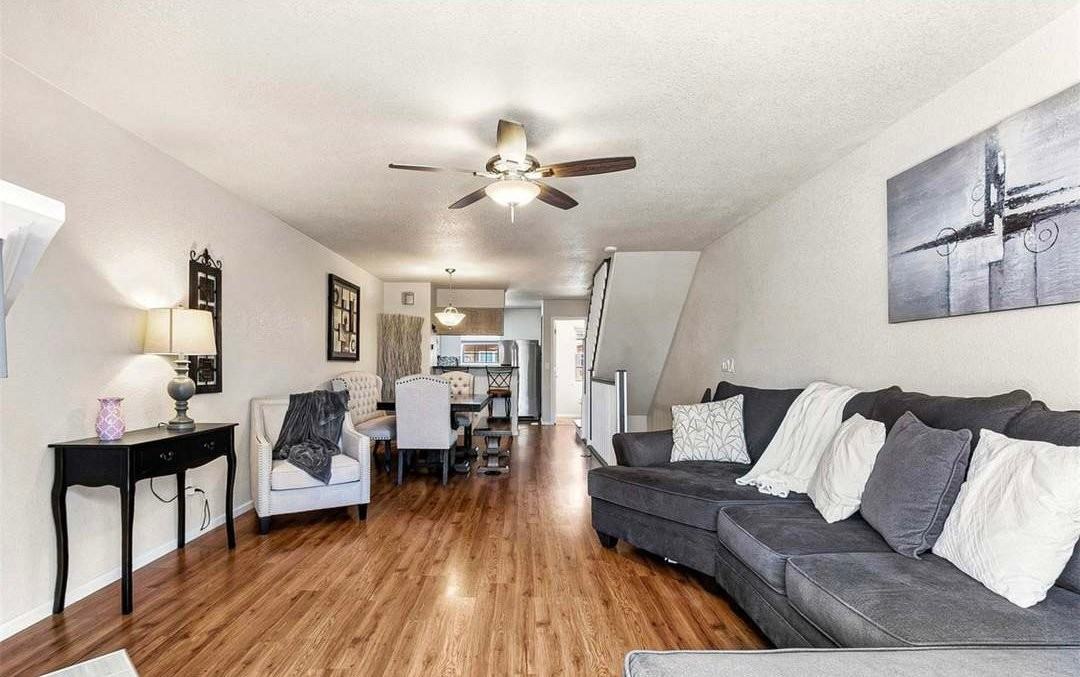 11867 E Kepner Dr - Photo 2 of 16