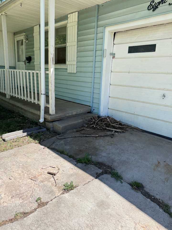 810 N C St - Photo 3 of 20