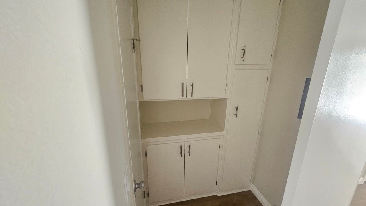 18312 Collins St #109 - Photo 6 of 10