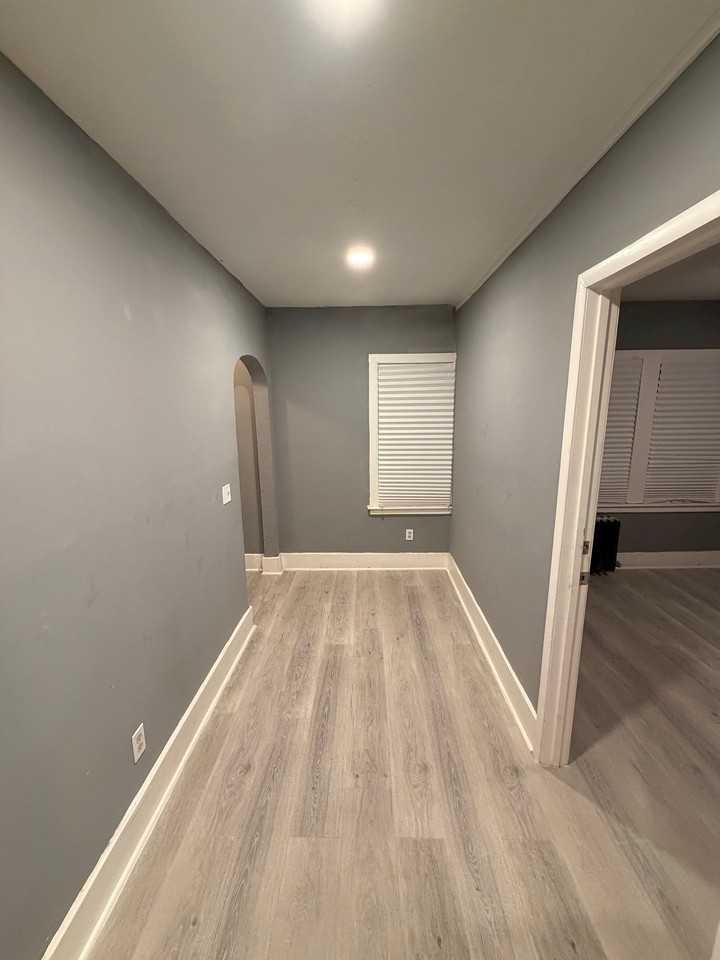 23 Henry Clay Ave #1 - Photo 7 of 11