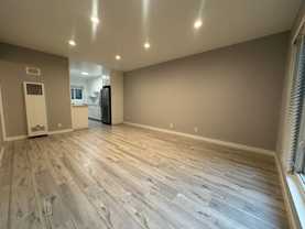 7555 De Longpre Ave #9 - Photo 1 of 1