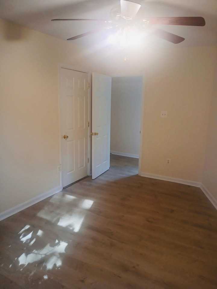 16845 Hillsboro Rd #C - Photo 2 of 9