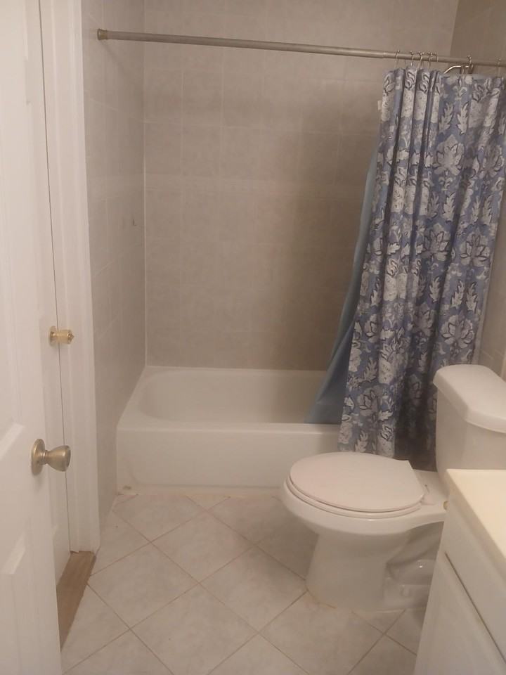 16845 Hillsboro Rd #C - Photo 7 of 9