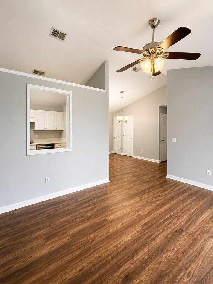 406 Pelham Square Way - Photo 4 of 20