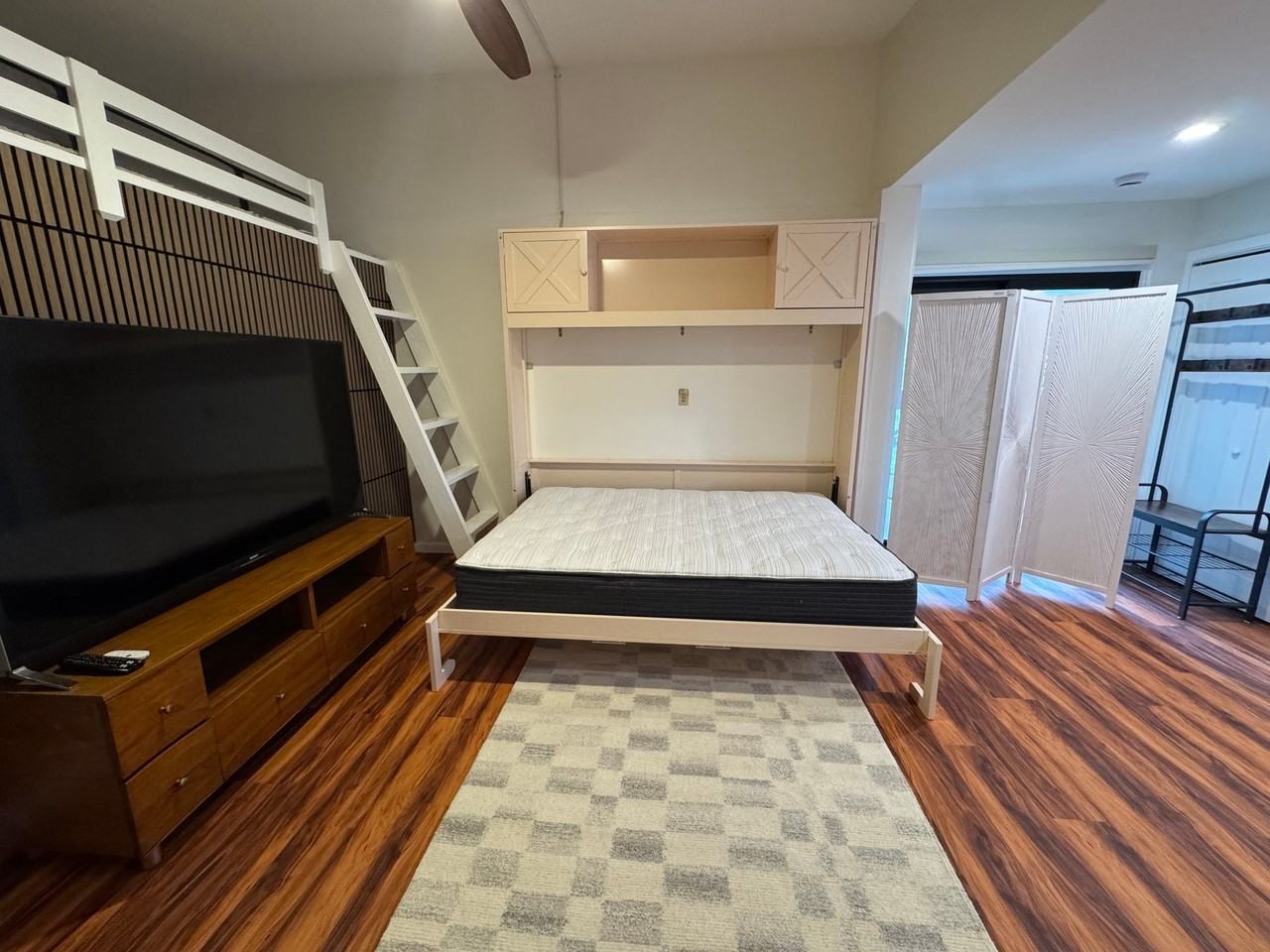 6303 Kaiwiki Pl #B - Photo 5 of 12