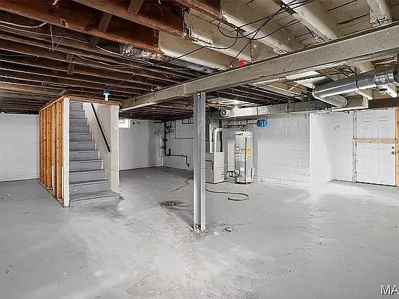 6625 Thurston Ave - Photo 6 of 11
