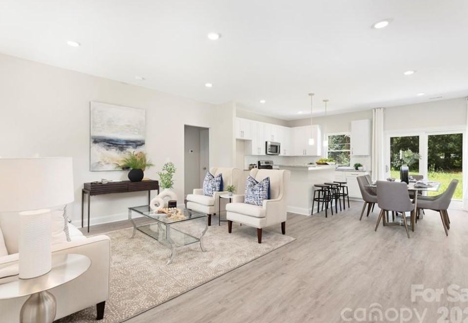 208 Graham St #NA - Photo 3 of 8