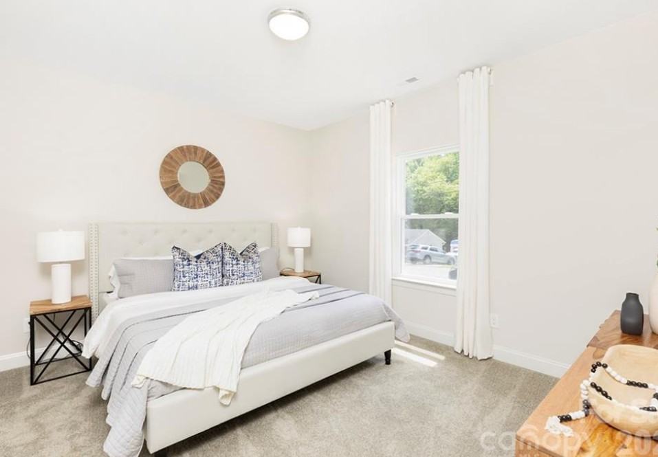 208 Graham St #NA - Photo 4 of 8