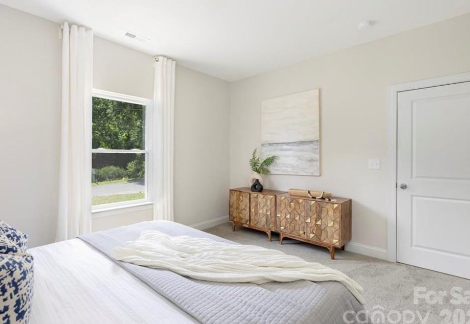 208 Graham St #NA - Photo 6 of 8