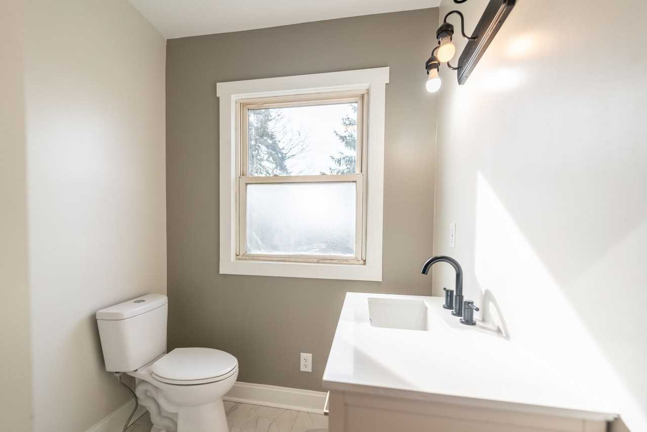 12 Simms St #NA - Photo 5 of 10