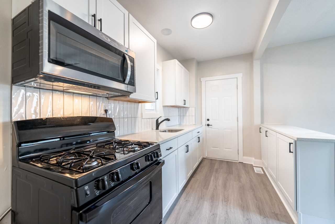12 Simms St #NA - Photo 7 of 10