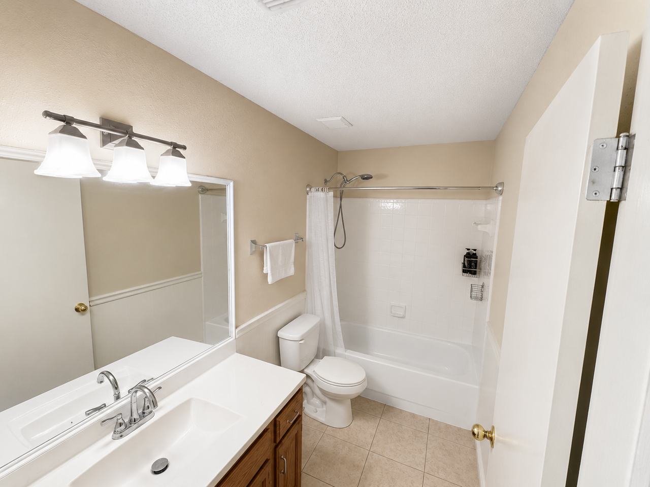 2627 Skipton Ct #NA - Photo 4 of 10