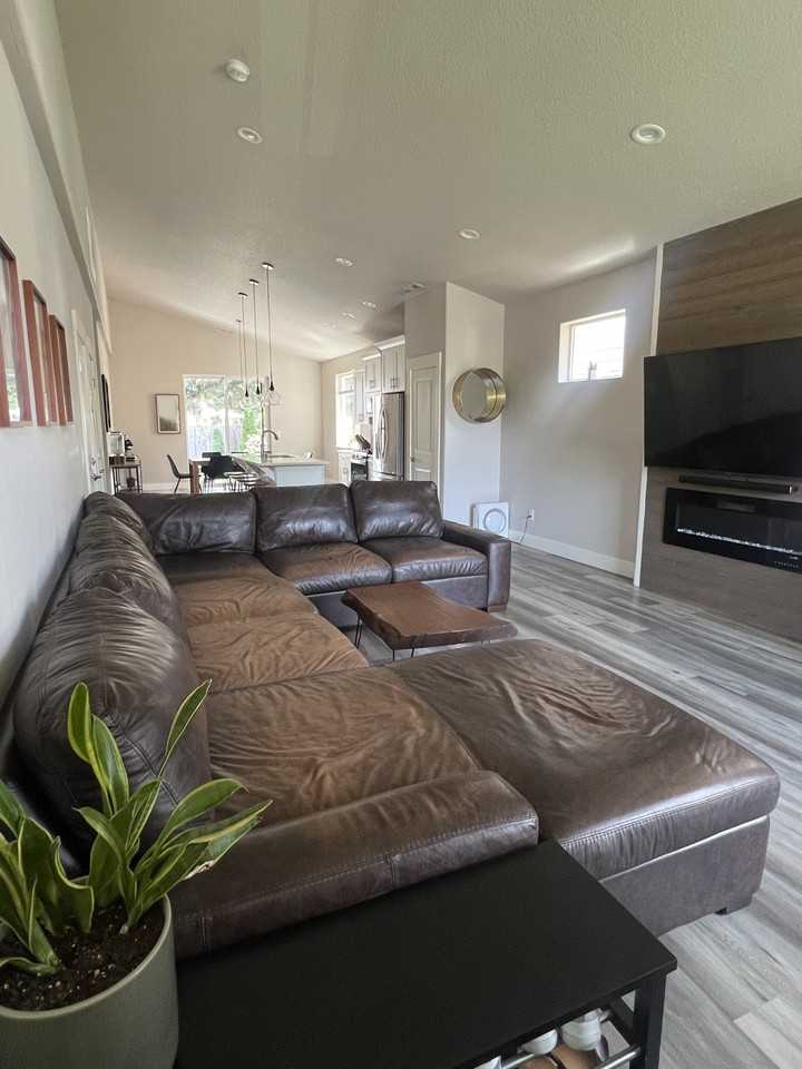 10715 Ne 70th St #NA - Photo 3 of 21