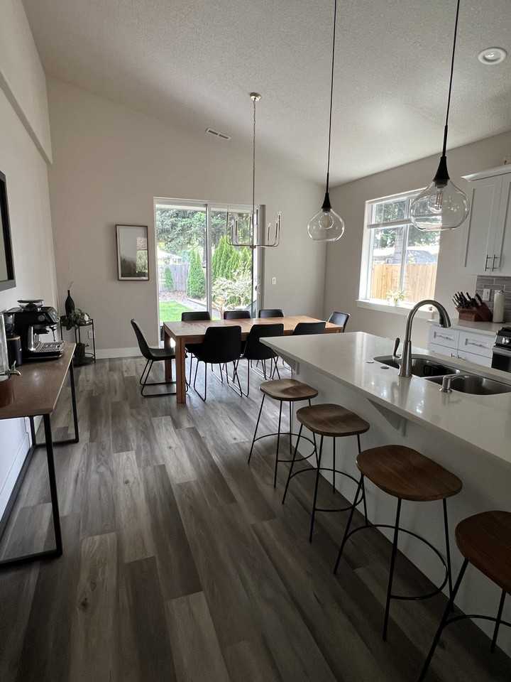 10715 Ne 70th St #NA - Photo 7 of 21