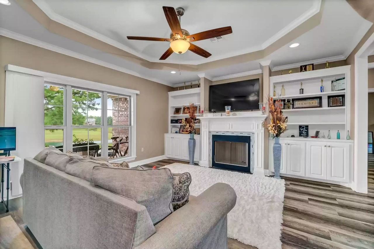 6 Lynn Ln #NA - Photo 3 of 16