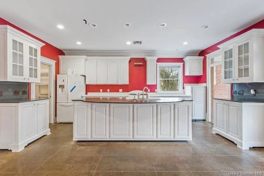 616 Pine St #NA - Photo 6 of 20