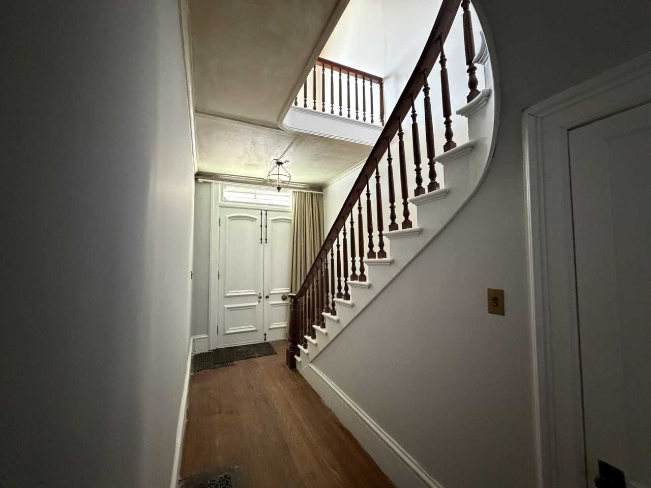 500 2nd St #500FRONT - Photo 4 of 19