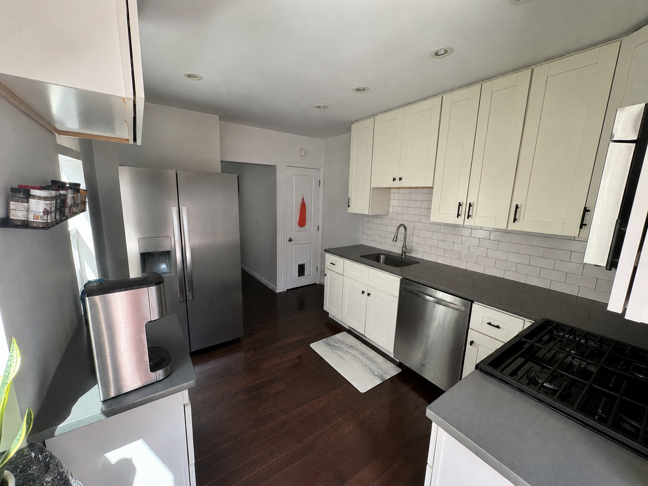 1930 Tasker St #NA - Photo 7 of 17