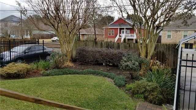 5823 Catina St #A - Photo 2 of 8