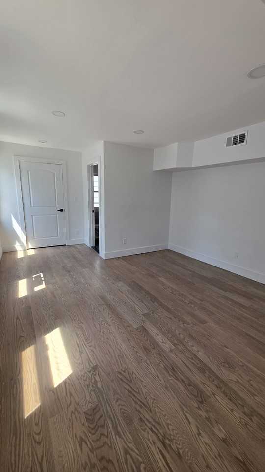 11 Grandview Ave #NA - Photo 7 of 18