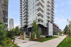 featured image of 537 Cottonwood Avenue