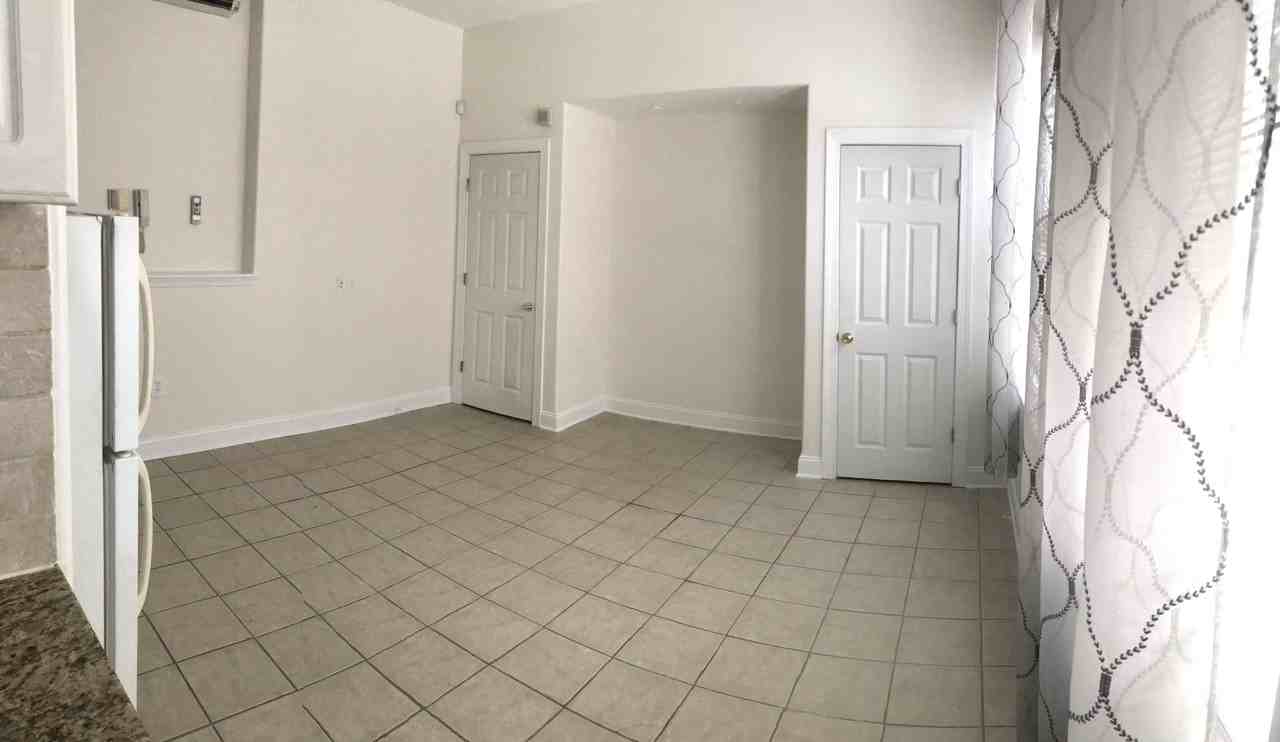 21 Cricket Avenue ##E - Photo 4 of 6