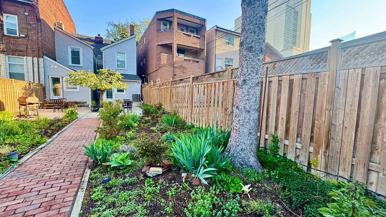 11 D'Arcy Street - Photo 3 of 9