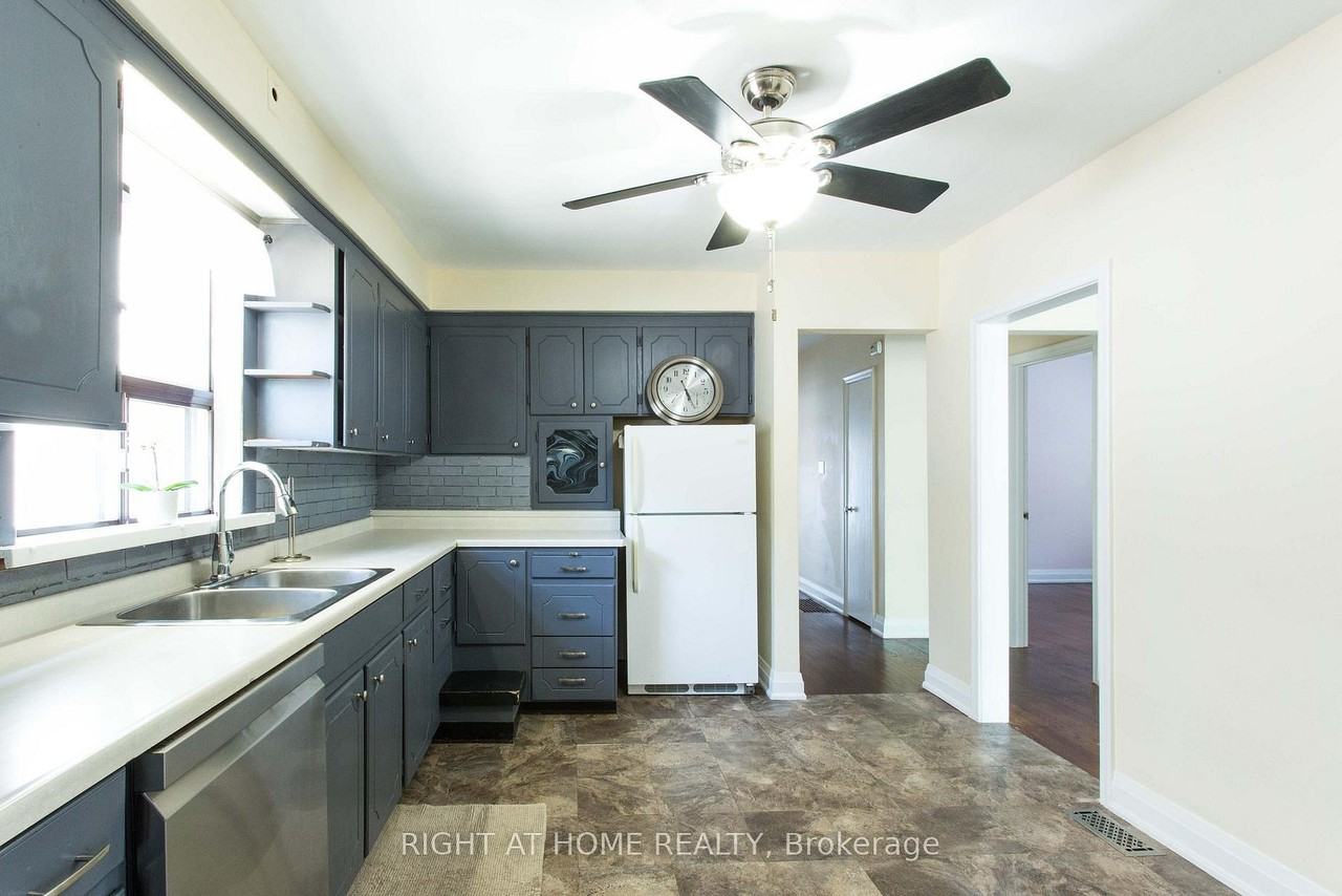 30 Northampton Drive - Photo 5 of 16
