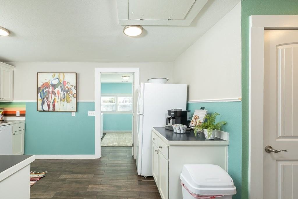 1227 W 1st Ave - Photo 6 of 16
