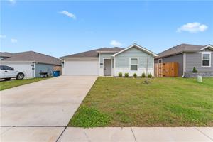 featured image of 106 Nw Pinwheel St