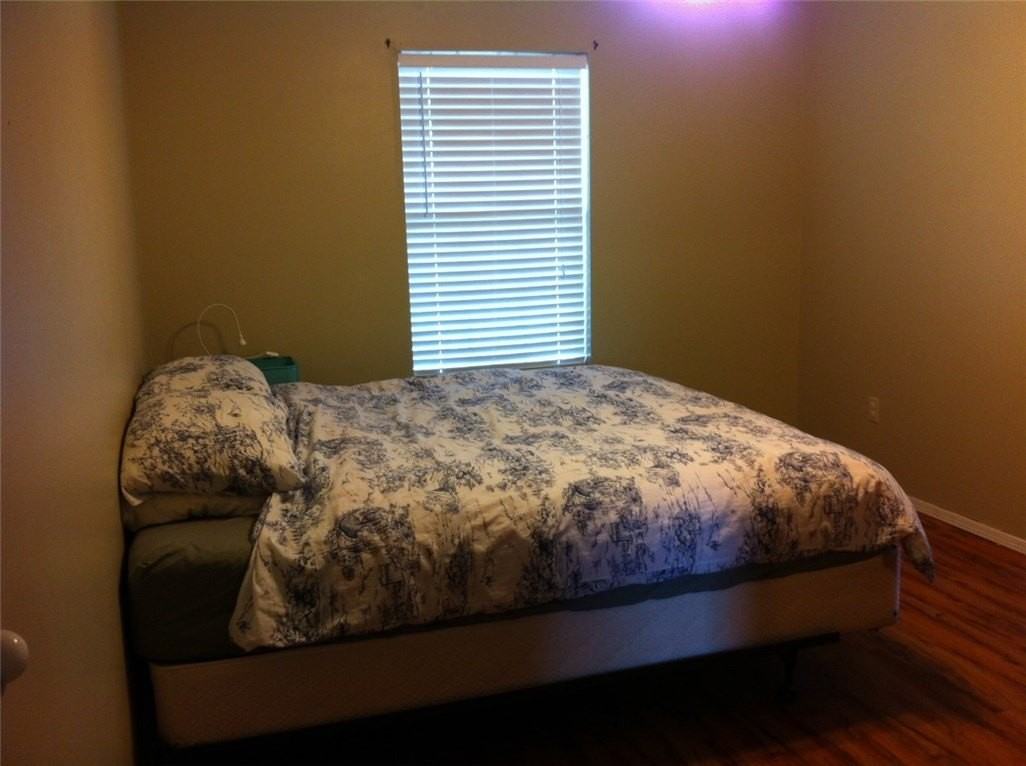 4033 N Cambray Dr - Photo 5 of 6