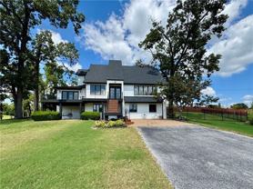 624 S Horsebarn Rd - Photo 1 of 1