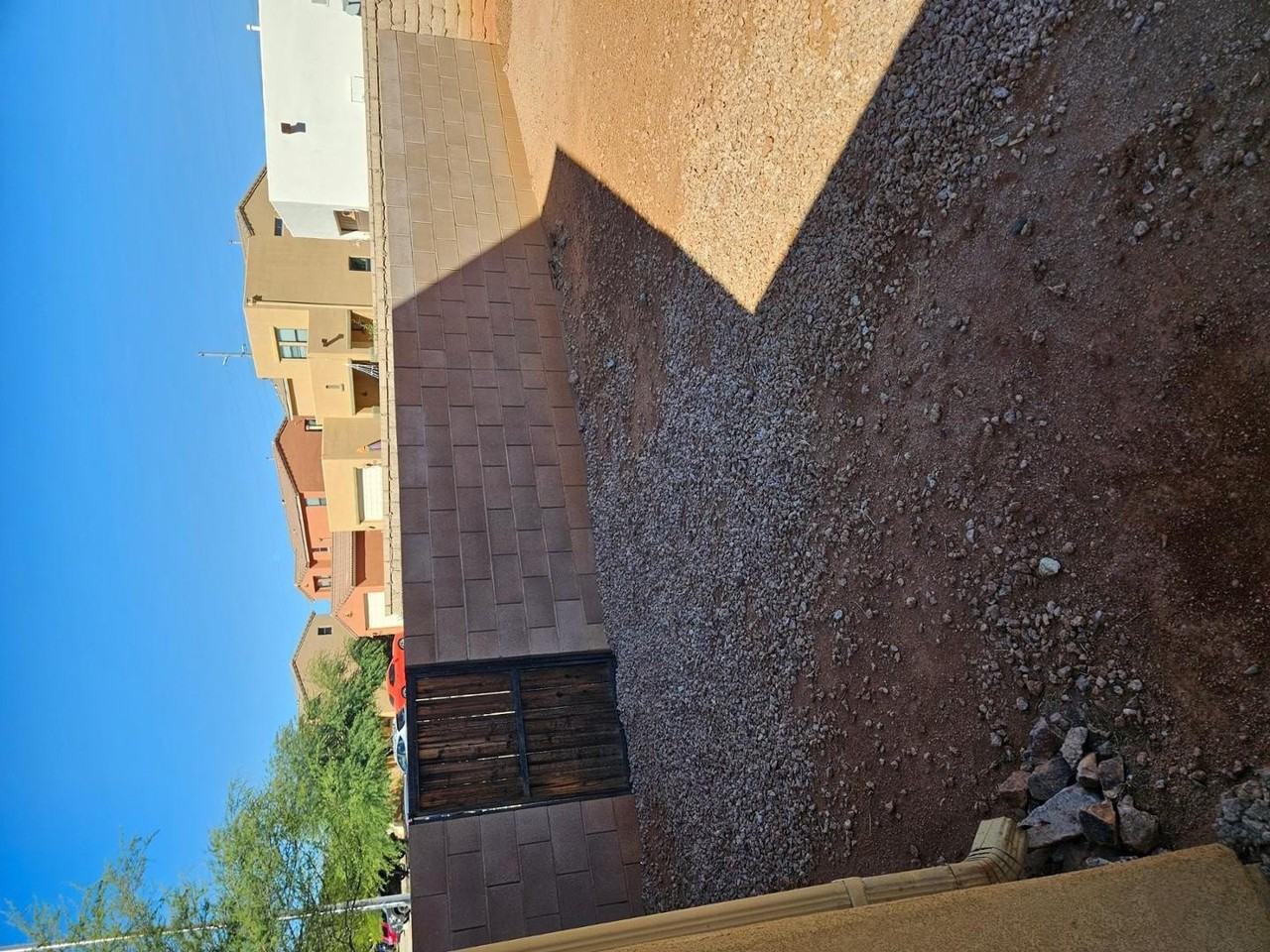 1285 Preston St - Photo 7 of 25
