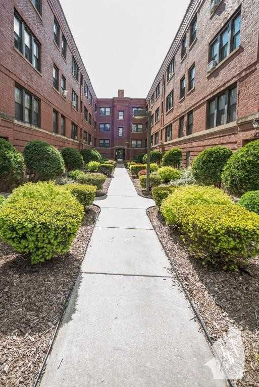 5736 N Winthrop Ave #42-308 - Photo 2 of 2