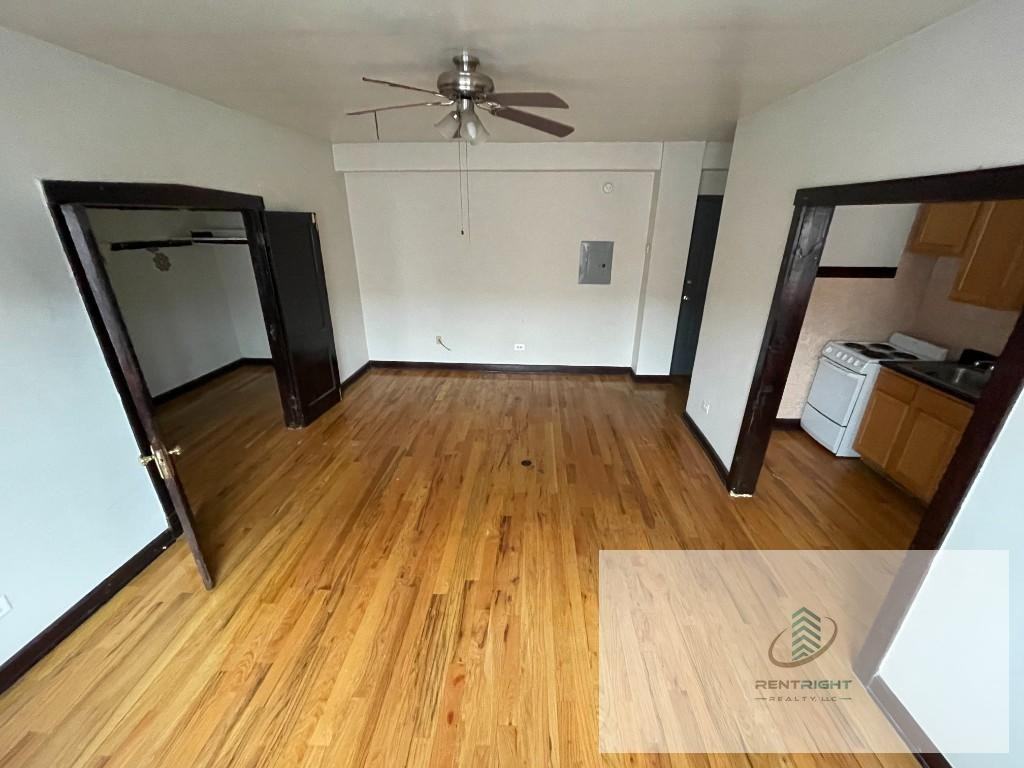 4019 W Irving Park Rd #4027-319 - Photo 3 of 11