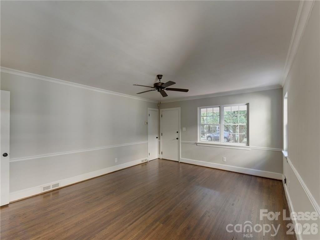 813 Sunnyside Ave - Photo 5 of 21