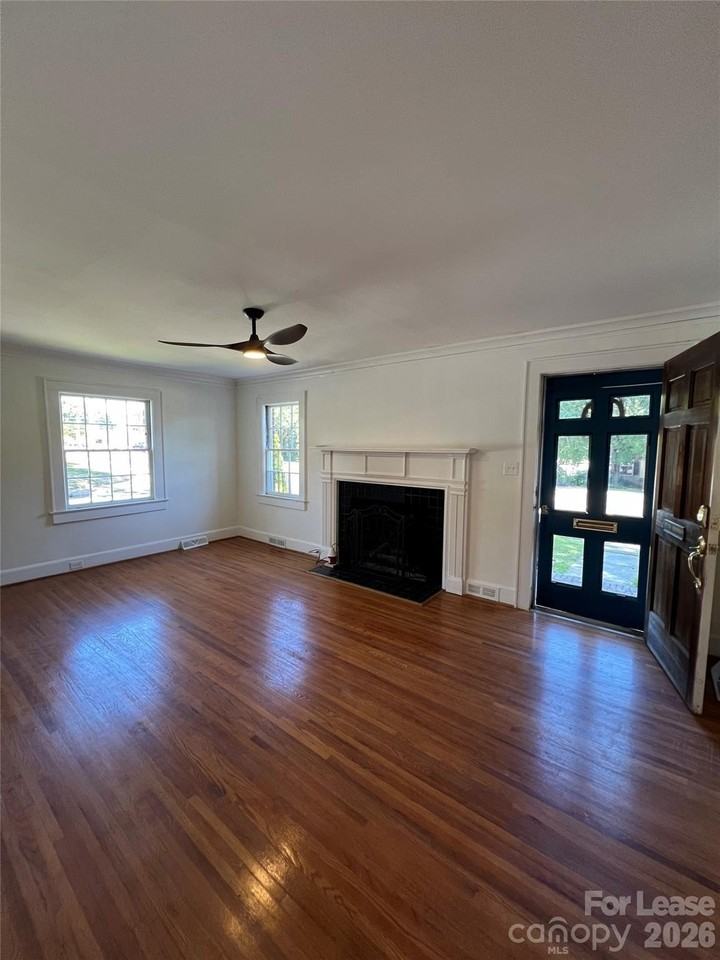 1400 Matheson Ave - Photo 2 of 21