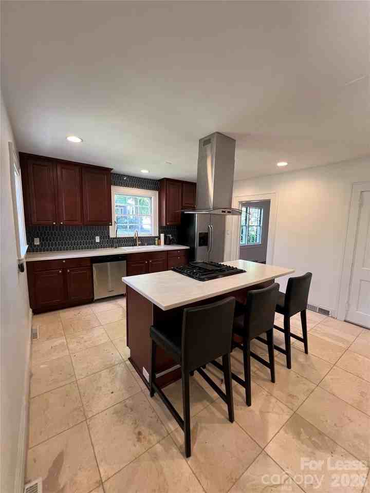 1400 Matheson Ave - Photo 5 of 21
