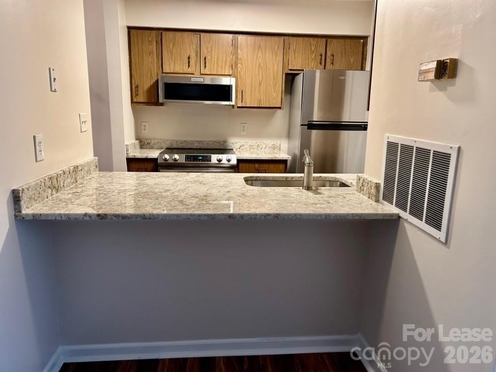 11020 Harrowfield Rd - Photo 4 of 14