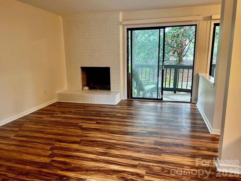 11020 Harrowfield Rd - Photo 5 of 14