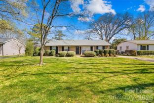 4033 Woodgreen Ter - Photo 1 of 1