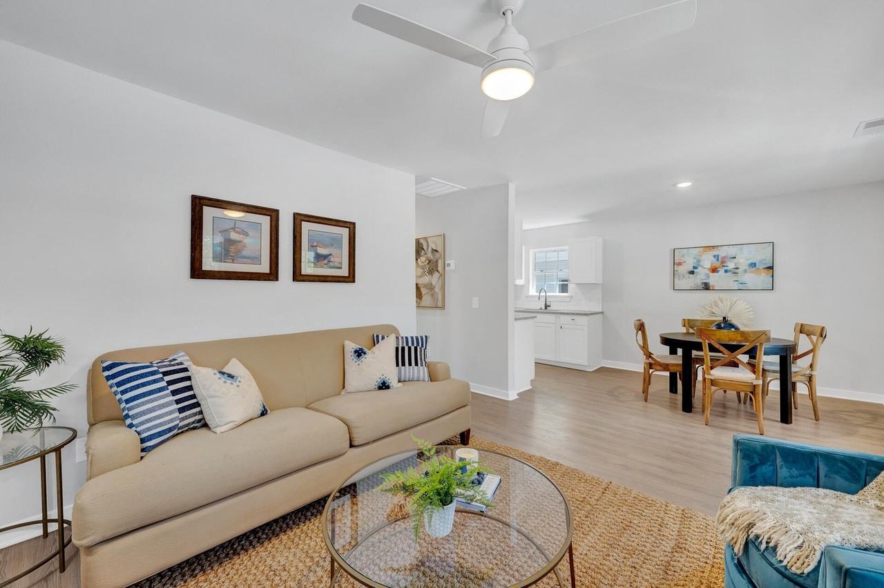2512 Bennett Yard Rd #B - Photo 7 of 24