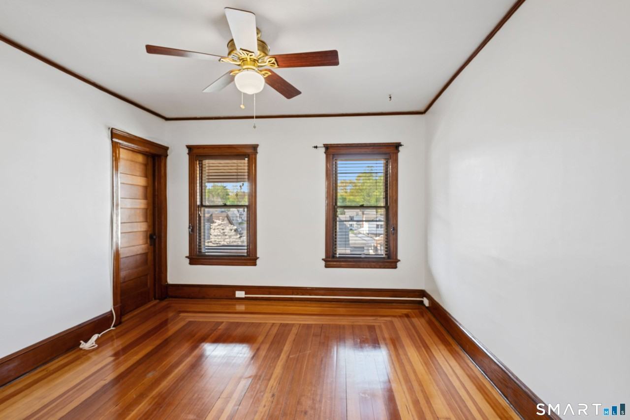 19 Thomas St #23 - Photo 5 of 16