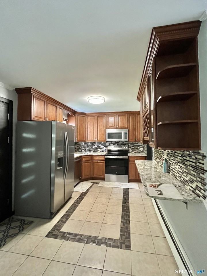 2 Lakewood Dr - Photo 5 of 21