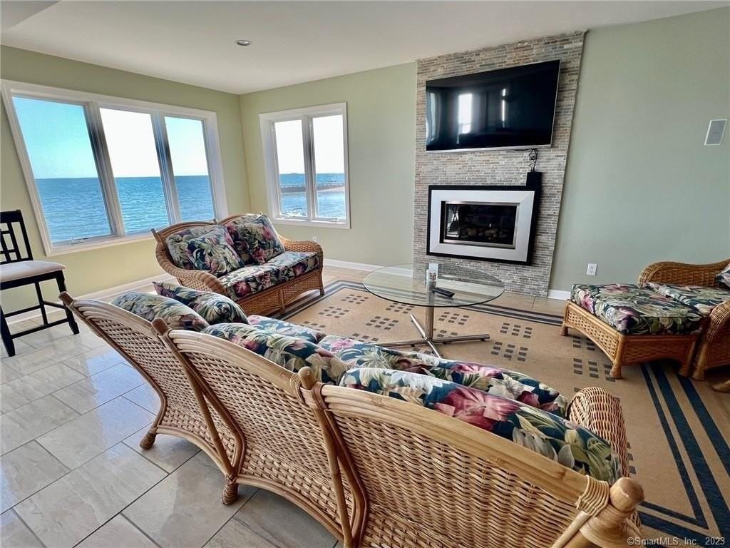 146 Middle Beach Rd - Photo 3 of 26
