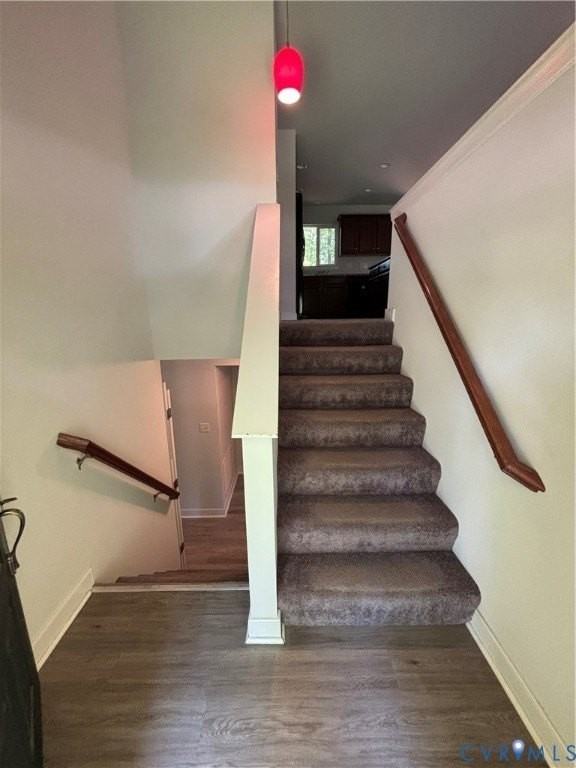 13802 Sutters Mill Rd - Photo 3 of 21
