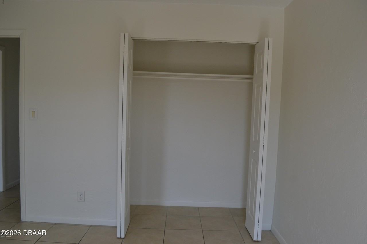 309 Oakridge Blvd #6 - Photo 5 of 8