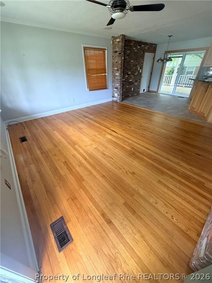 1401 Habersham Dr - Photo 5 of 16