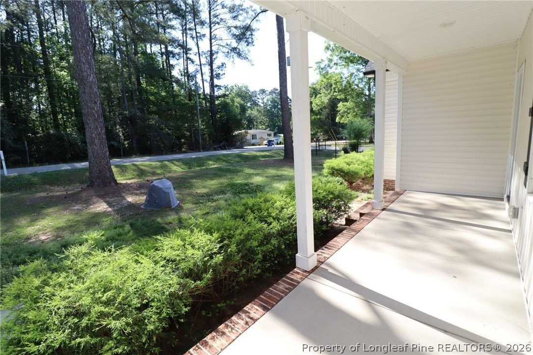 8424 Rhodes Rd - Photo 2 of 31